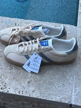 adidas Men’s Gazelle Indoor Pro Cream and Grey